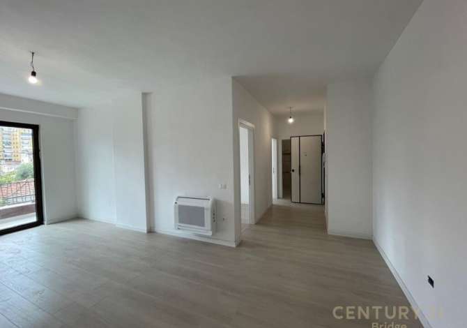 Ambient biznesi me qera 3+1 ne Tirane - 650 Euro