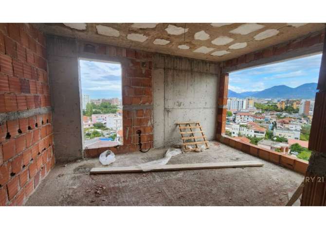 Shtepi ne shitje 1+1 ne Tirane - 97,000 Euro