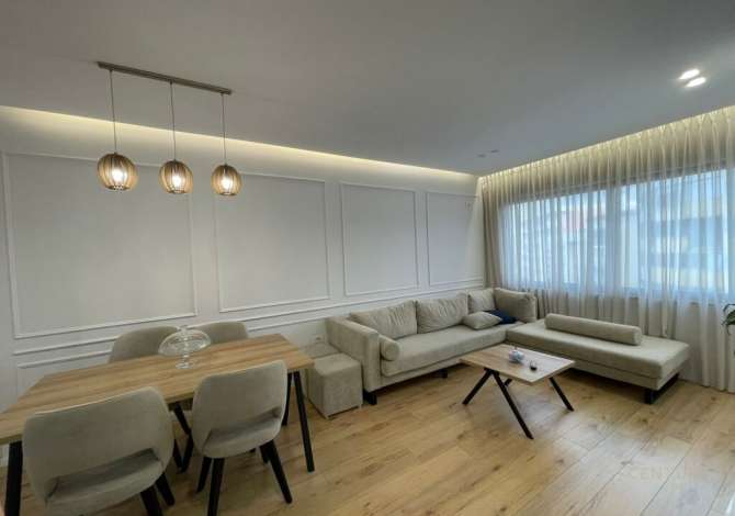 Shtepi me qera 2+1 ne Tirane - 650 Euro