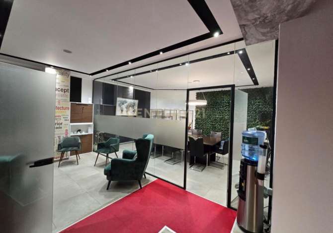 Ambient biznesi me qera 3+1 ne Tirane - 3,000 Euro