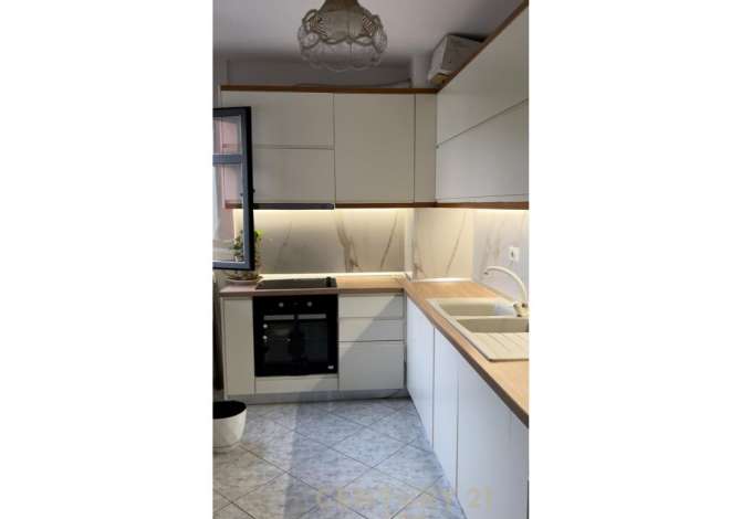 Shtepi me qera 2+1 ne Tirane - 550 Euro