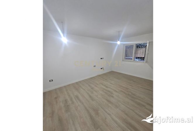 Shtepi ne shitje 2+1 ne Tirane - 103,000 Euro