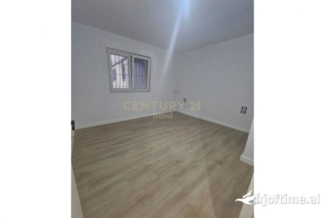 Shtepi ne shitje 2+1 ne Tirane - 103,000 Euro