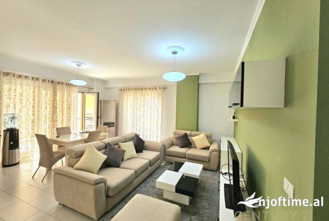 Shtepi me qera 2+1 ne Tirane - 1,000 Euro