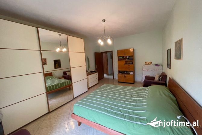 Casa in affitto 3+1 a Tirana - 1,000 Euro