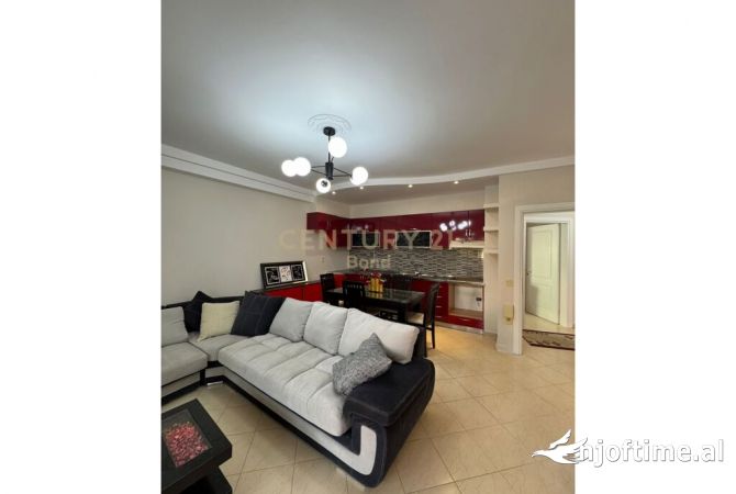 Shtepi ne shitje 2+1 ne Tirane - 127,000 Euro