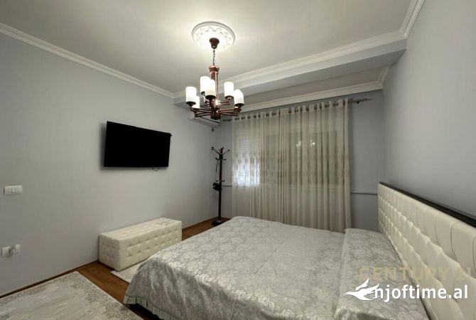 Shtepi me qera 3+1 ne Tirane - 700 Euro
