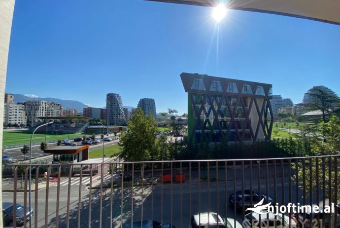 Ambient biznesi me qera 3+1 ne Tirane - 1,700 Euro