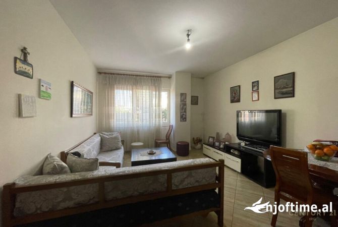 Shtepi ne shitje 1+1 ne Tirane - 72,000 Euro