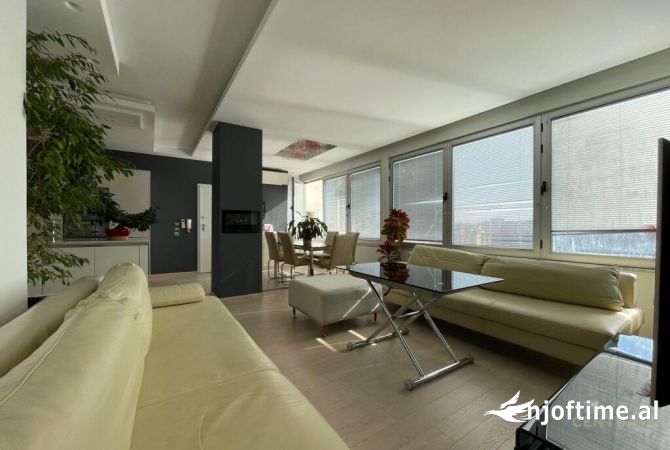 Shtepi me qera 2+1 ne Tirane - 1,300 Euro