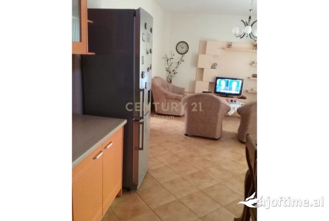 Shtepi ne shitje 2+1 ne Tirane - 123,000 Euro