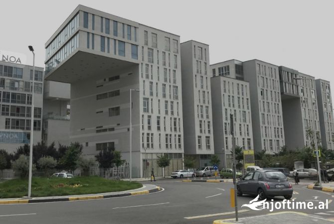 Ambient biznesi me qera 3+1 ne Tirane - 2,570 Euro