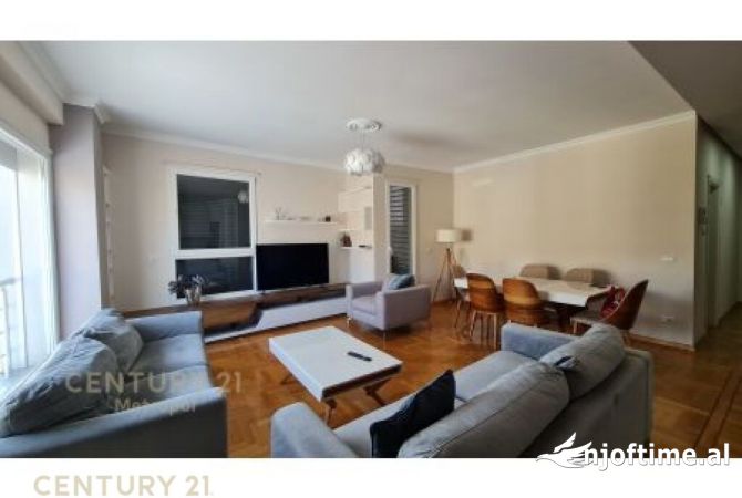 Shtepi me qera 2+1 ne Tirane - 1,100 Euro