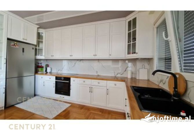 Casa in affitto 2+1 a Tirana - 1,100 Euro