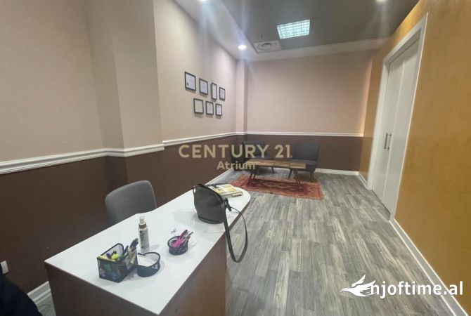 Ambient biznesi ne shitje 1+1 ne Tirane - 260,000 Euro