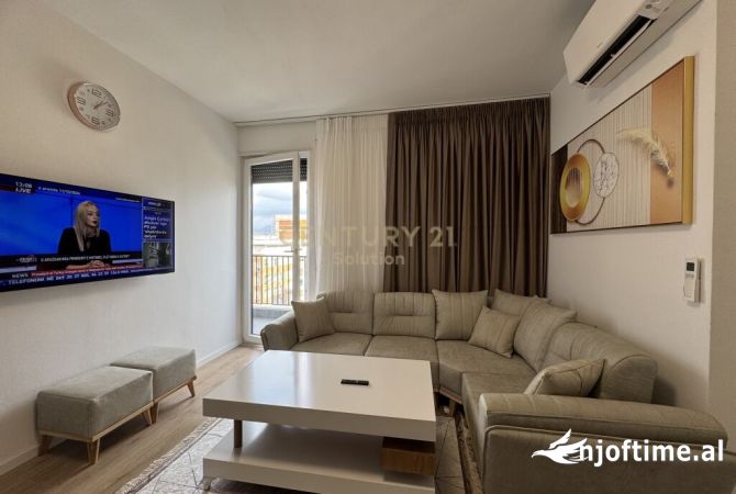 Shtepi me qera 2+1 ne Tirane - 700 Euro