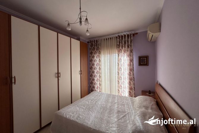 Shtepi me qera 1+1 ne Tirane - 850 Euro