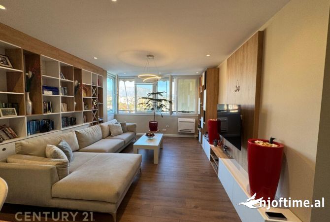 Shtepi me qera 2+1 ne Tirane - 900 Euro