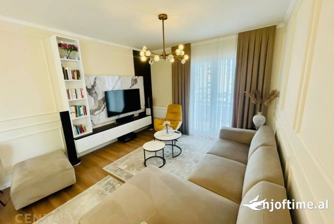 Shtepi me qera 2+1 ne Tirane - 1,200 Euro