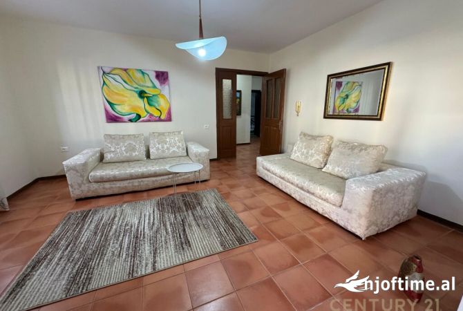 Shtepi me qera 1+1 ne Tirane - 600 Euro