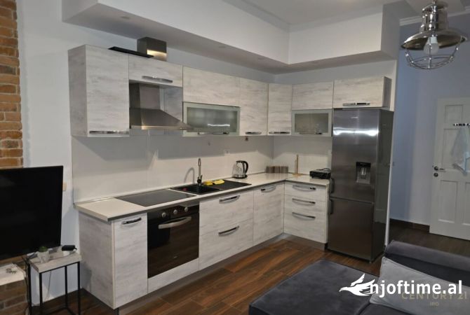 Shtepi me qera 1+1 ne Tirane - 600 Euro