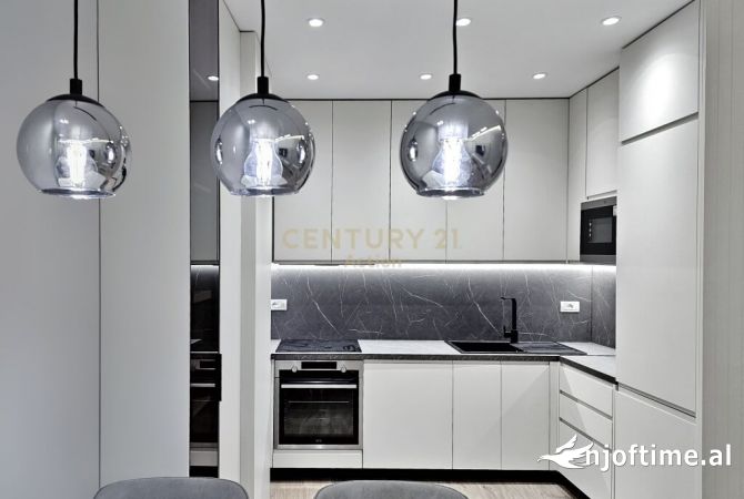 House for Rent 2+1 in Tirana - 1,100 Euro
