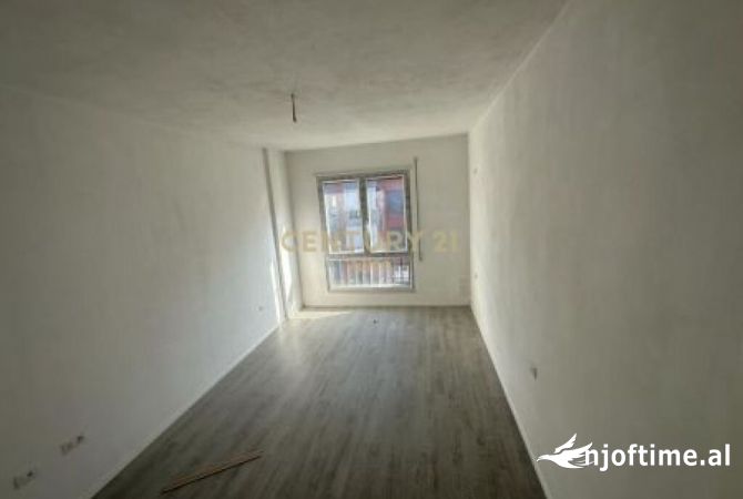 Shtepi ne shitje 2+1 ne Tirane - 154,000 Euro