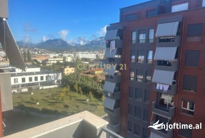 Shtepi ne shitje Apartament ne Tirane, 2+1, Mobilimi Bosh, pa mobiluar, Pagesa 154,000  Euro.