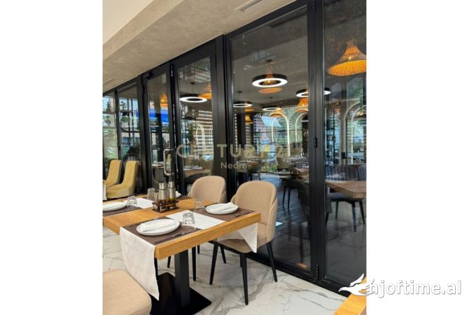 Ambient biznesi ne shitje 2+1 ne Tirane - 600,000 Dollar