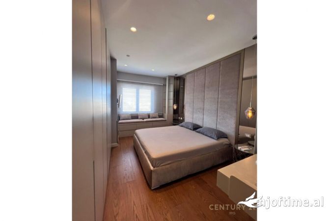 Shtepi me qera Apartament ne Tirane, 2+1, Mobilimi E mobiluar, Pagesa 1,100  Euro.