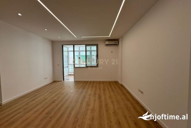 Shtepi ne shitje 2+1 ne Tirane - 170,000 Euro