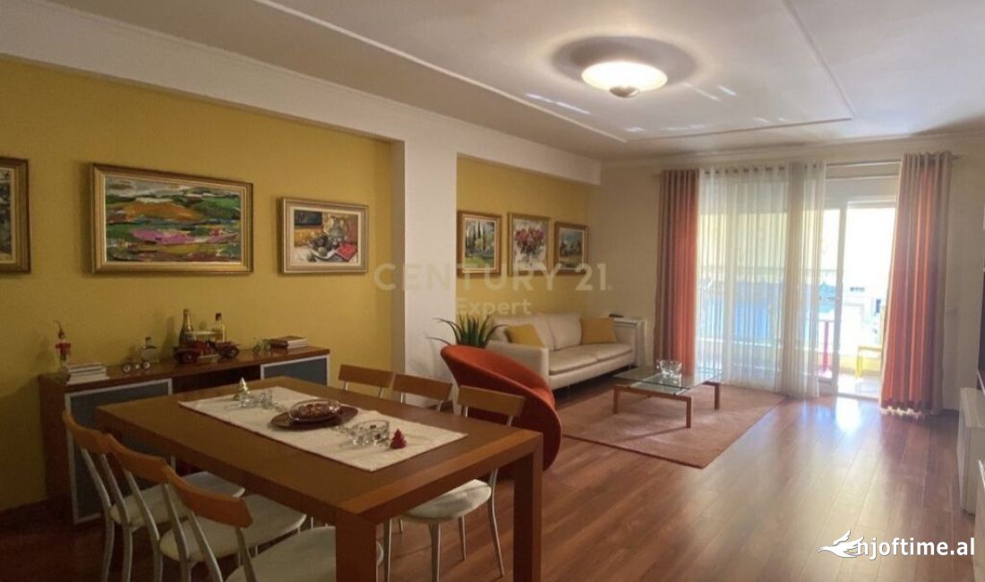 Shtepi me qera Apartament ne Tirane, 2+1, Mobilimi E mobiluar, Pagesa 1,600  Euro.