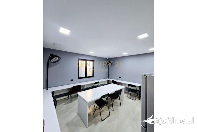 Ish Kompleksi Dinamo jepet zyre me qera