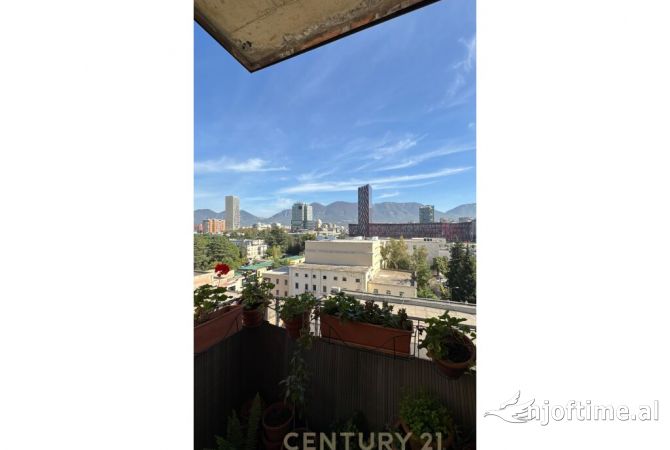 Shtepi me qera Apartament ne Tirane, 3+1, Mobilimi E mobiluar, Pagesa 3,000  Euro.