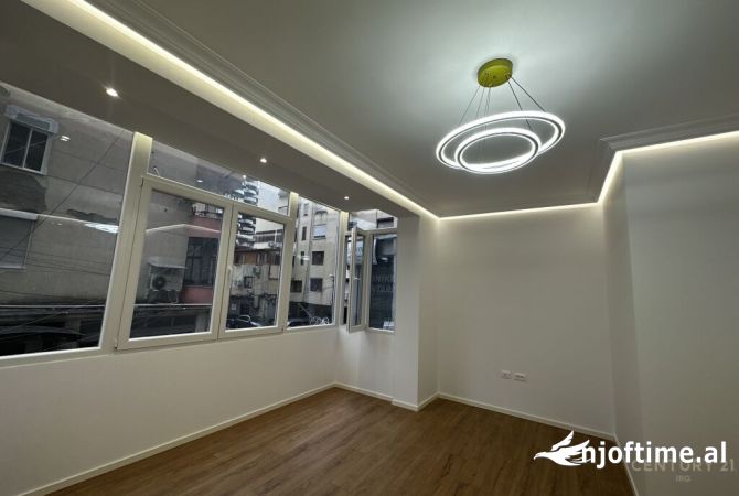 Shtepi ne shitje 2+1 ne Tirane - 210,000 Euro