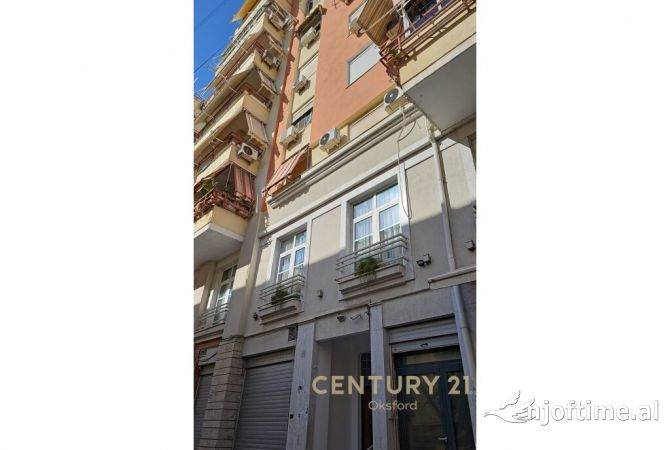 Shtepi me qera Apartament ne Tirane, 2+1, Mobilimi E mobiluar, Pagesa 750  Euro.