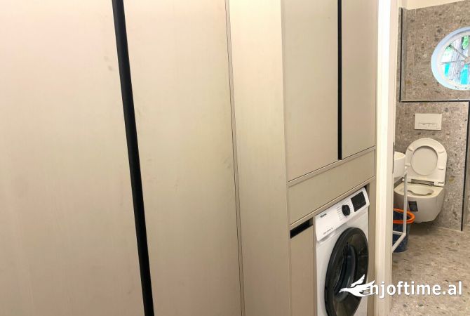 Shtepi me qera Apartament ne Tirane, 1+1, Mobilimi E mobiluar, Pagesa 600  Euro.