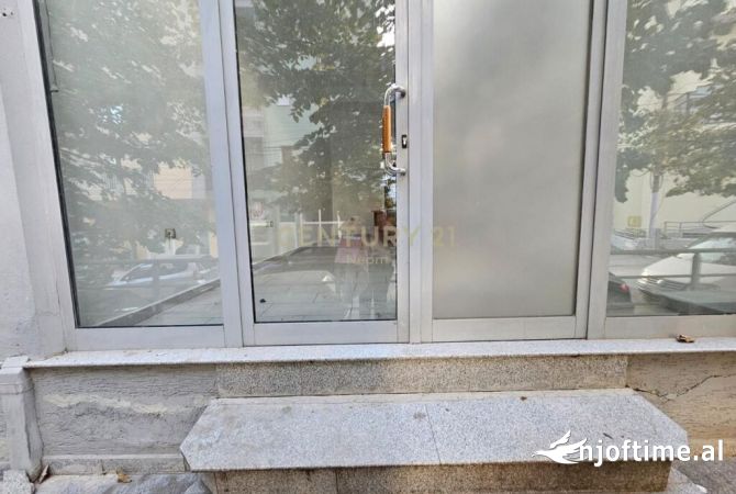 Ambient biznesi ne shitje 1+1 ne Tirane - 95,000 Euro