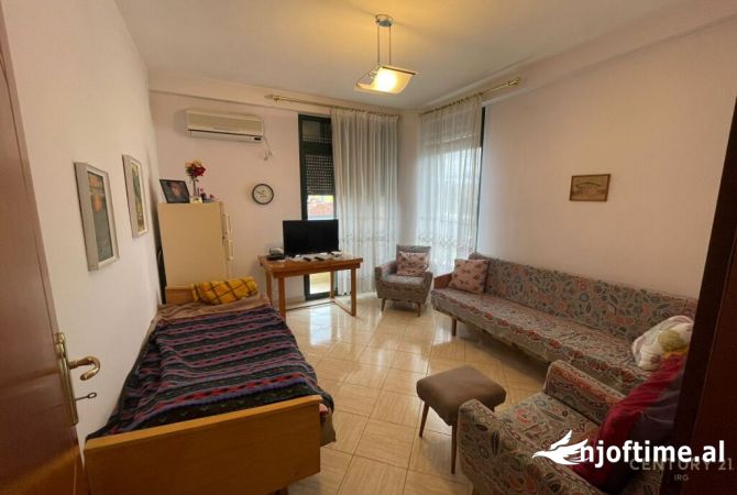Casa in affitto 3+1 a Tirana - 750 Euro