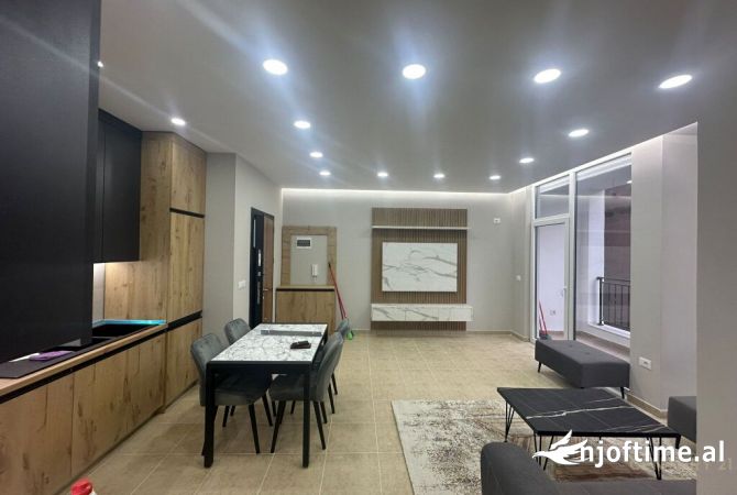 Rezidenca Avid jepet me qera apartament 2+1 