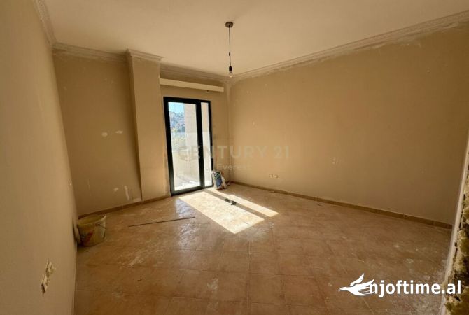 Shtepi ne shitje 1+1 ne Tirane - 98,000 Euro