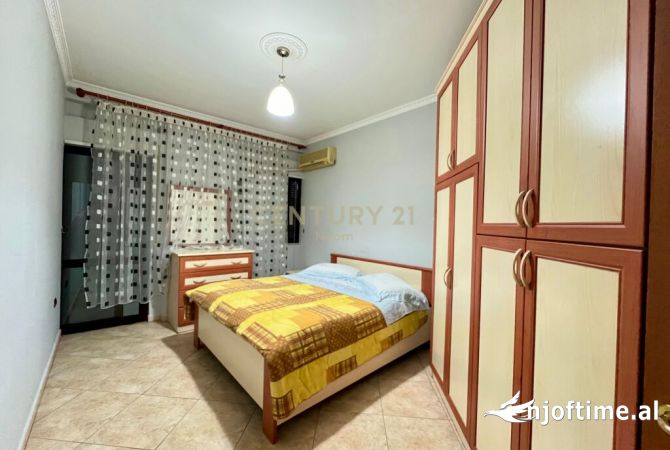 Shtepi me qera Apartament ne Tirane, 1+1, Mobilimi E mobiluar, Pagesa 500  Euro.