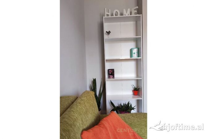 Shtepi me qera 1+1 ne Tirane - 450 Euro