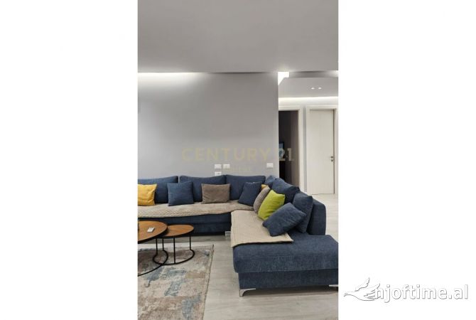 Shtepi ne shitje 2+1 ne Tirane - 270,000 Euro