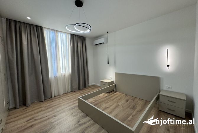 Shtepi me qera Apartament ne Tirane, 2+1, Mobilimi E mobiluar, Pagesa 1,000  Euro.