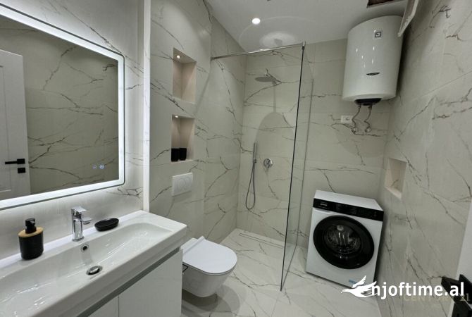 Shtepi me qera Apartament ne Tirane, 2+1, Mobilimi E mobiluar, Pagesa 1,000  Euro.