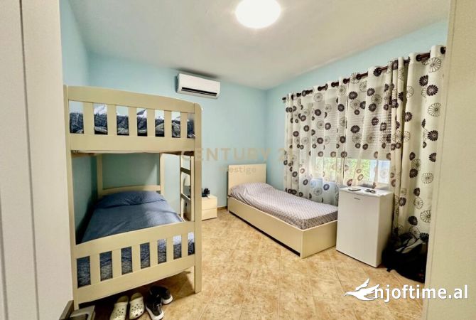 Shtepi me qera Apartament ne Tirane, 2+1, Mobilimi E mobiluar, Pagesa 550  Euro.