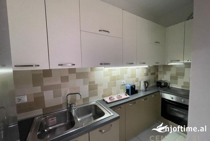 Shtepi me qera 1+1 ne Tirane - 500 Euro