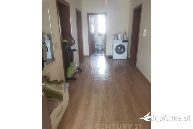 House for Sale 2+1 in Tirana - 335,000 Euro