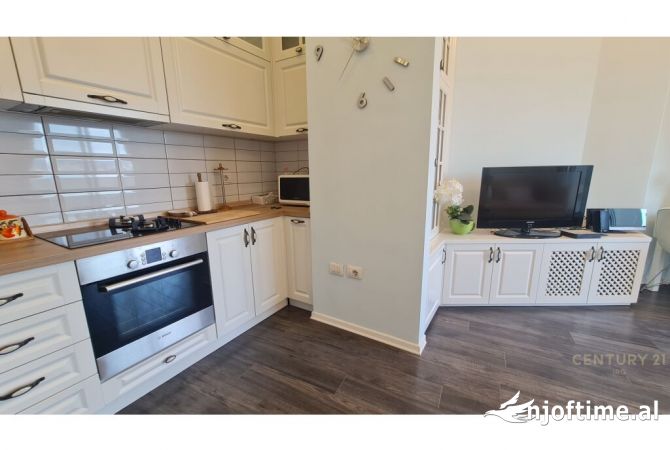 Shtepi me qera 2+1 ne Tirane - 700 Euro